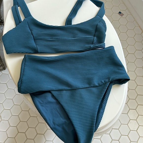 l*space Other - Women’s two piece bathing suit